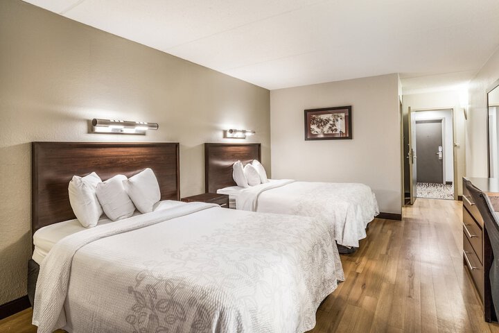 Deluxe 2 Double Beds (4 of 7)