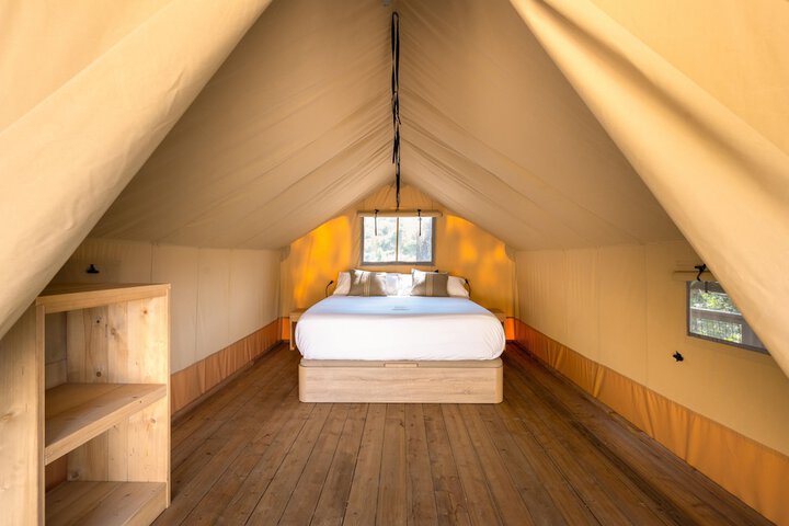 Room 3 of 54