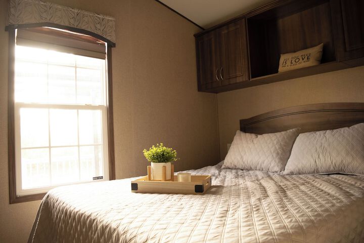 Room 12 of 48