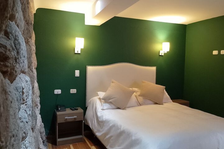 Room 11 of 41