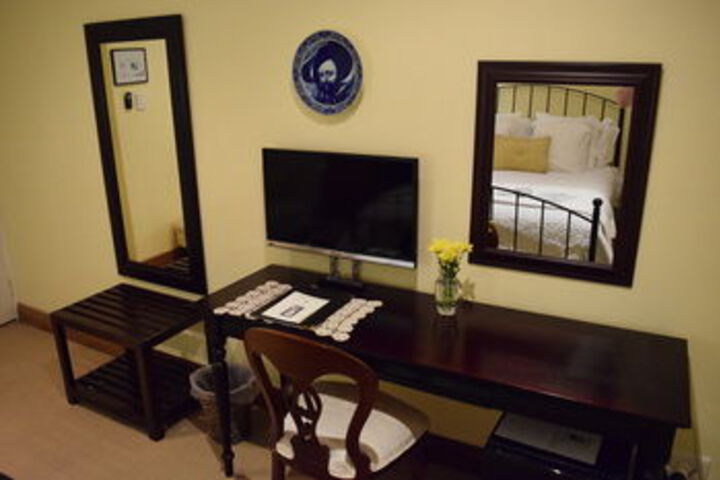 Room Photo