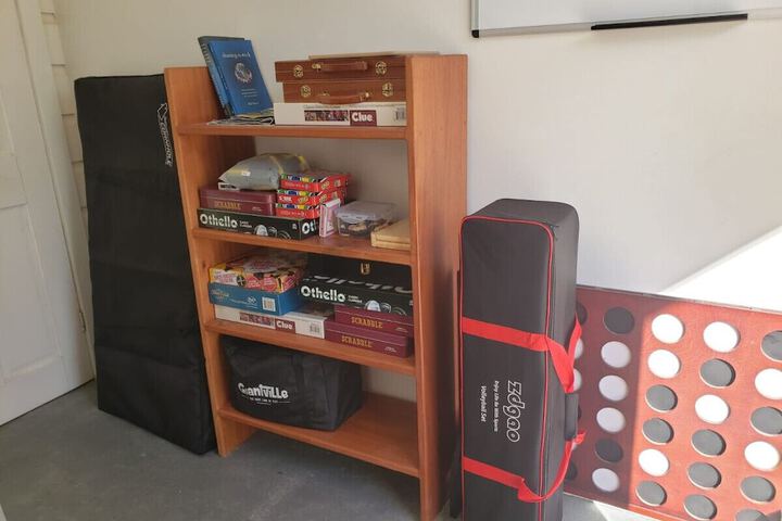 Room 32 of 75