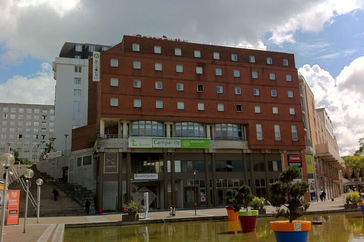 Hotel Exterior