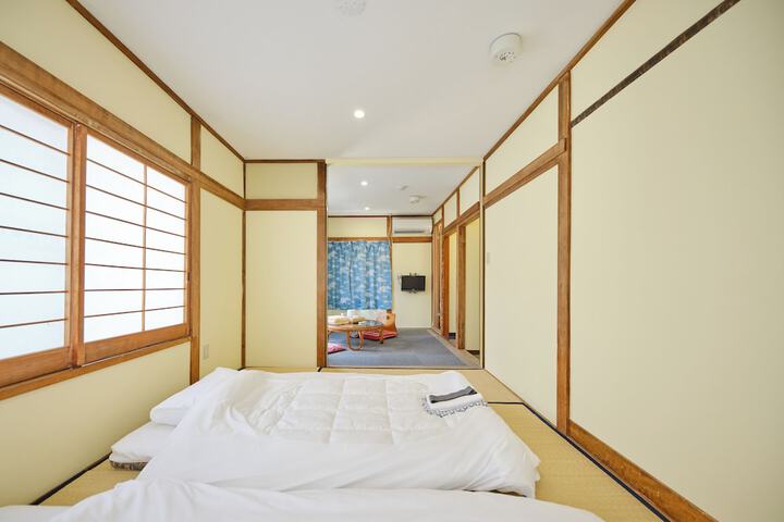 Room 55 of 80