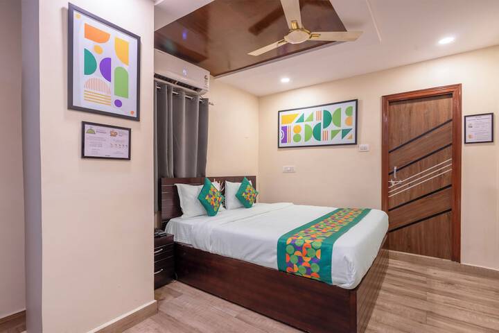 Room 10 of 40
