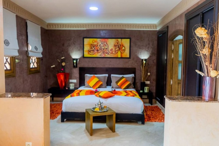 Room 15 of 130