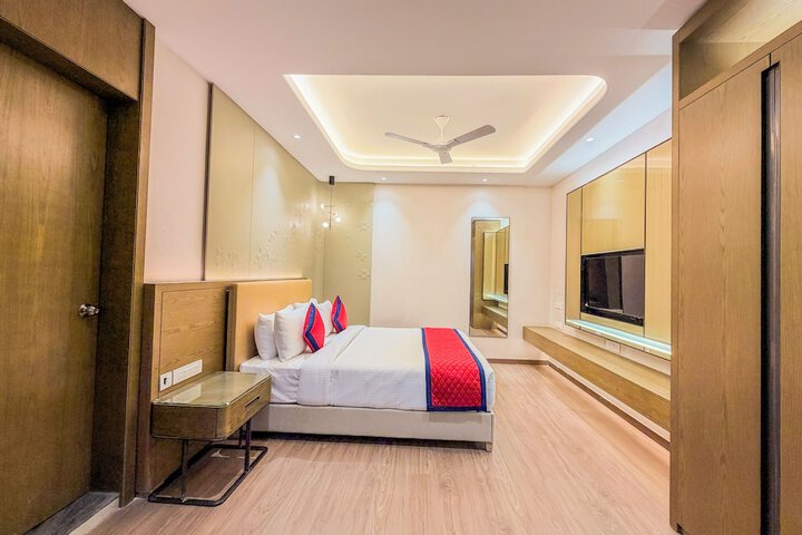 Room 26 of 59
