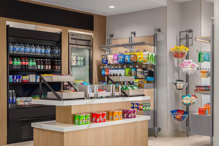Snack bar