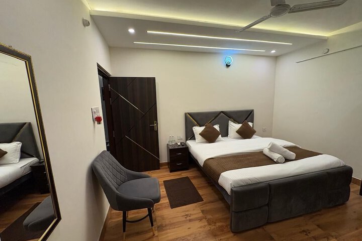 Room 18 of 47