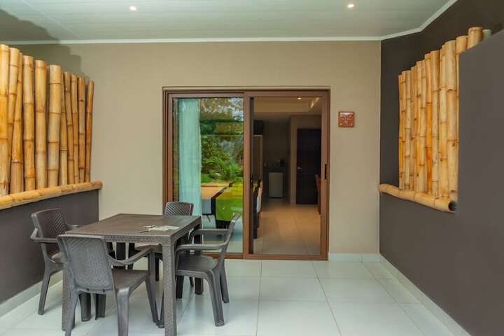 Room 15 of 166