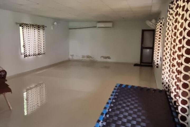 Ballroom/Hall 49 of 70