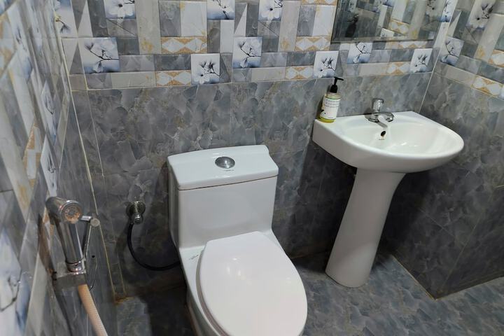 Room 14 of 24