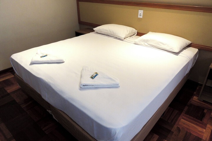 Room 43 of 113