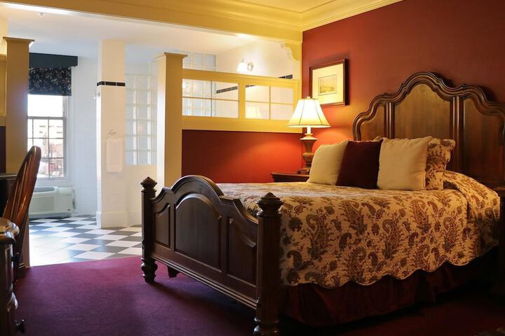 Room 10 of 39