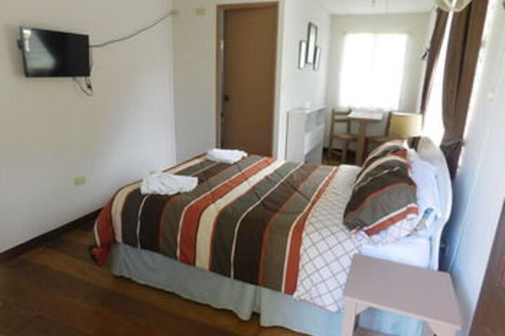 Room 44 of 84