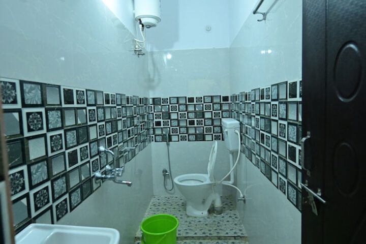 Room 56 of 63
