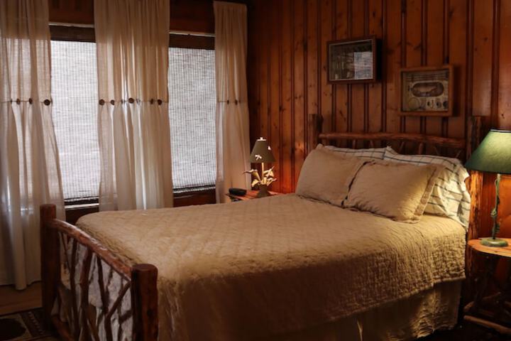 Room 10 of 52