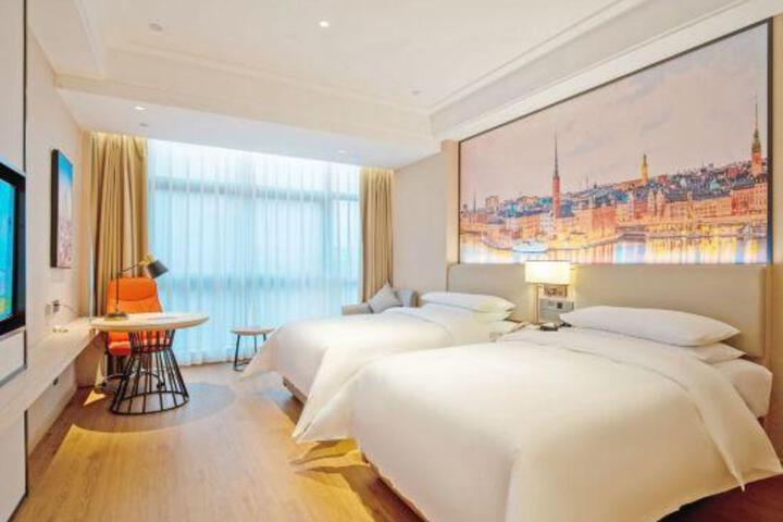 Vienna International Hotel (Shaowu Coach Terminal Store)