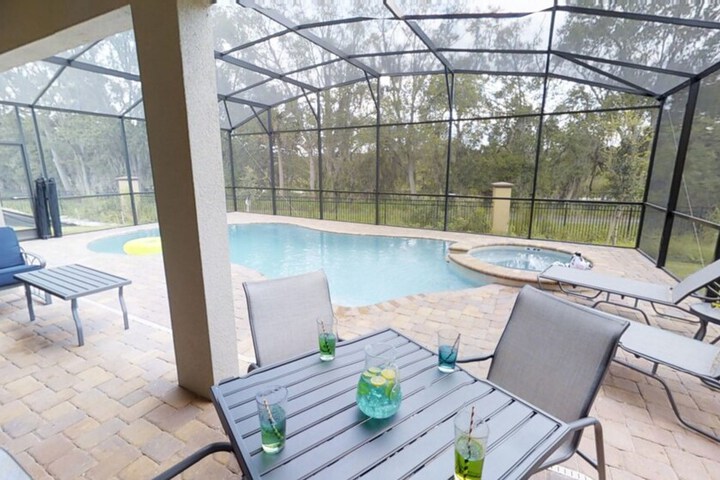 Pool 53 of 57