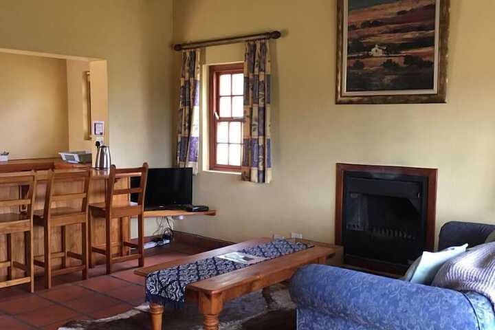 Room 10 of 25
