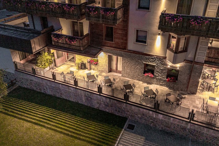 Terrace/Patio 46 of 99