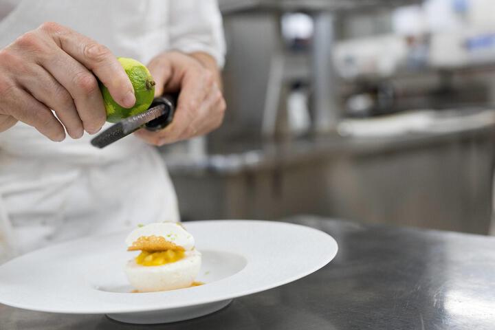 Dining 56 of 75