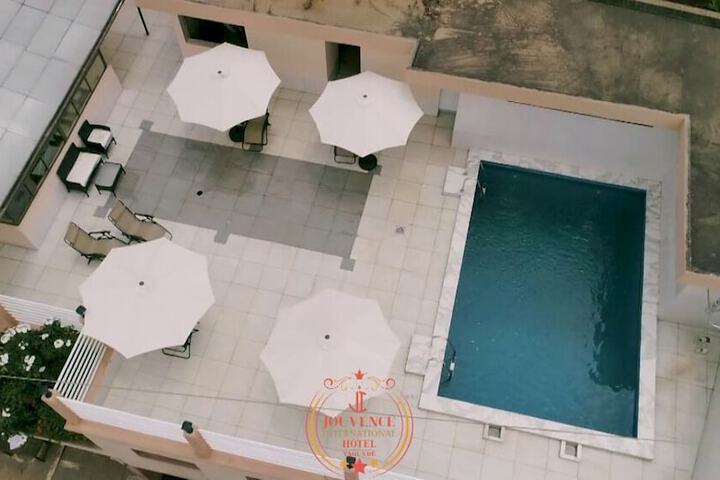 Pool 26 of 38