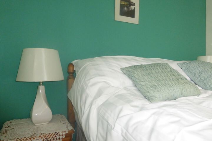 Room 10 of 22