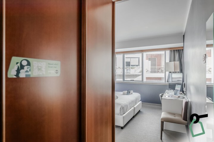 Room 30 of 56