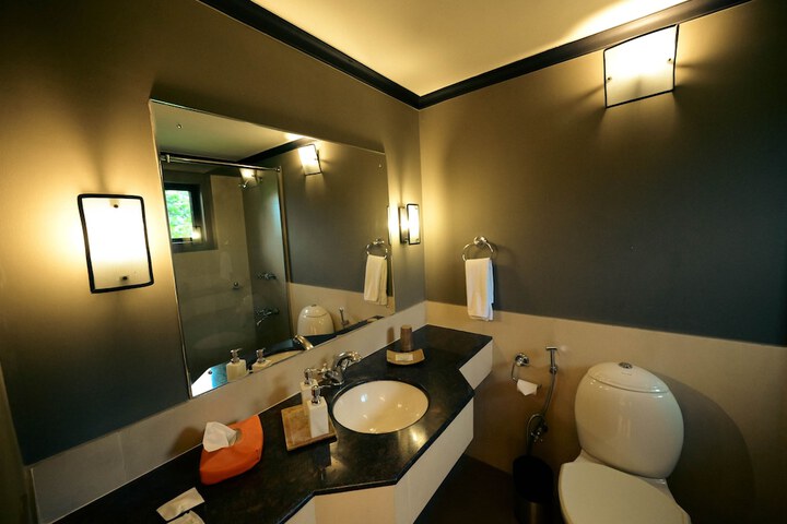Room 47 of 126