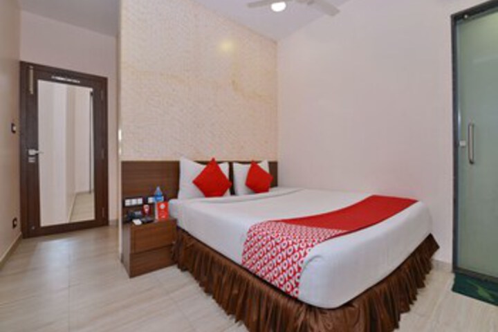 Room 20 of 24