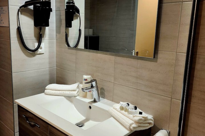 Clean Restrooms
