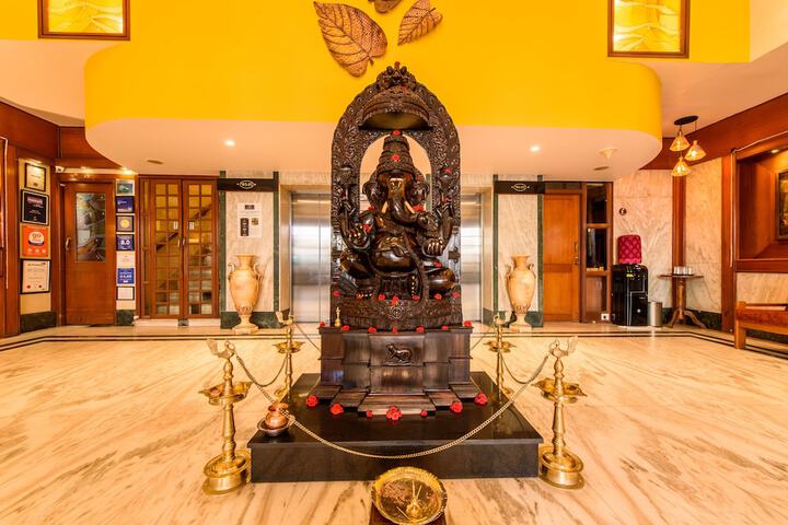 Lobby Entry