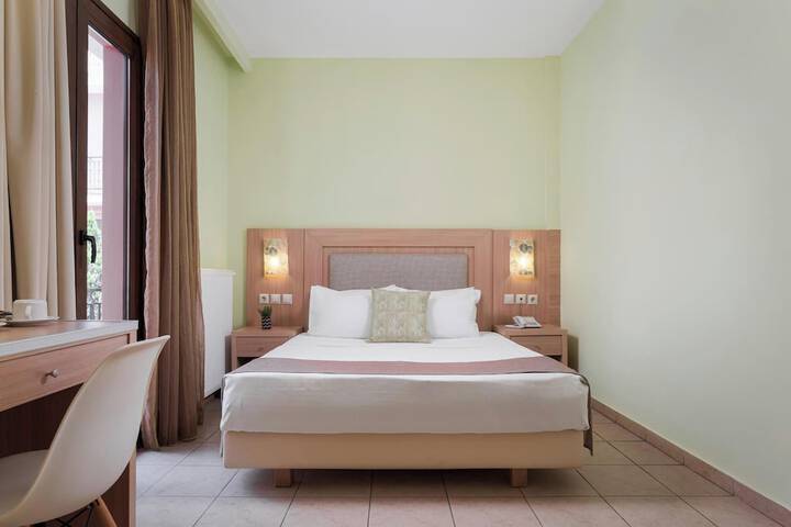 Room 15 of 70