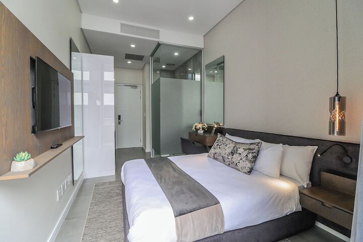 Room 18 of 60