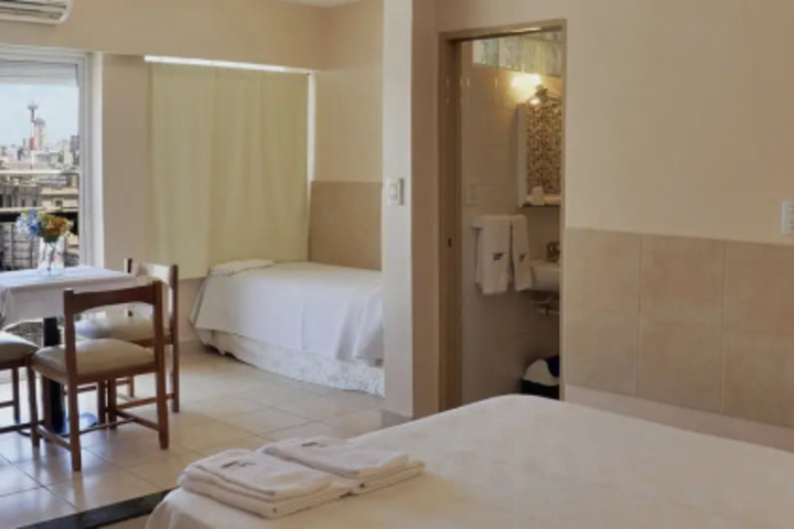Room 4 of 14