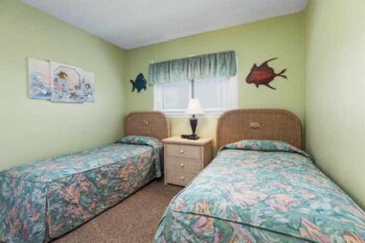 Room 133 of 152