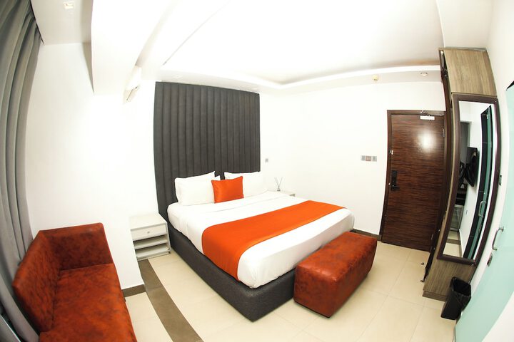 Photo of Maison Fahrenheit Hotel