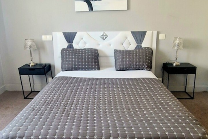 Room 13 of 25