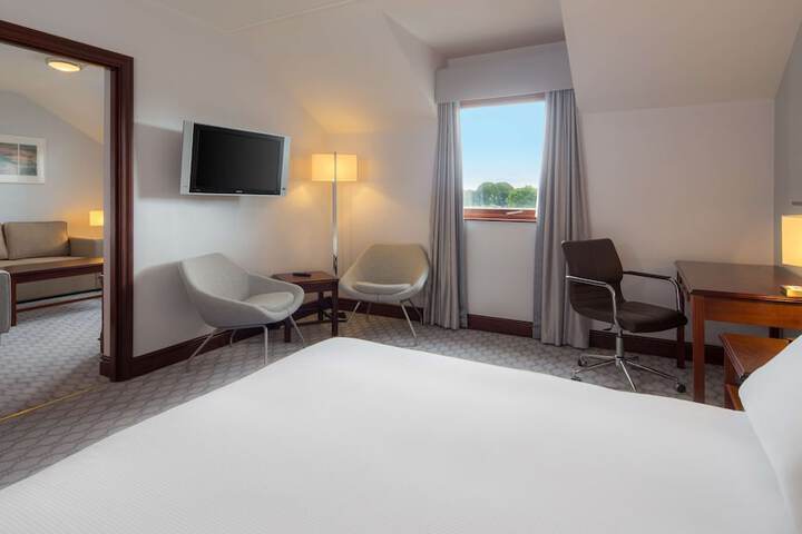 Room 14 of 69