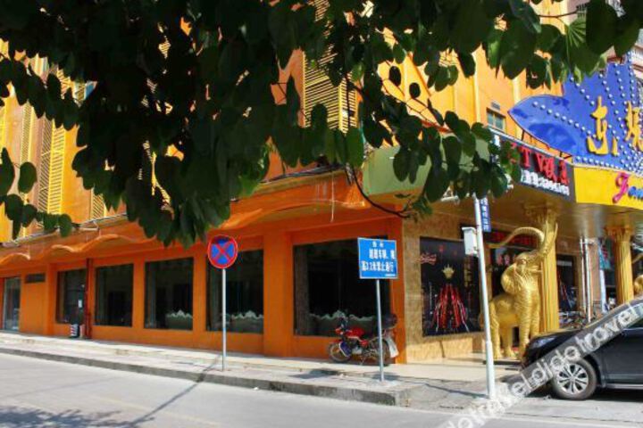 Hotel 4 of 26