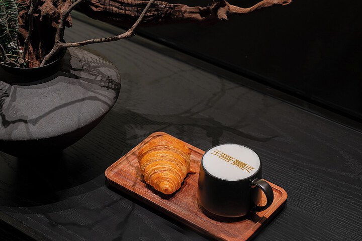 Breakfast/Coffee Service 105 of 165