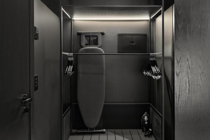 Room 16 of 59