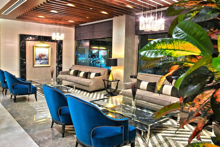 Guest Lobby
