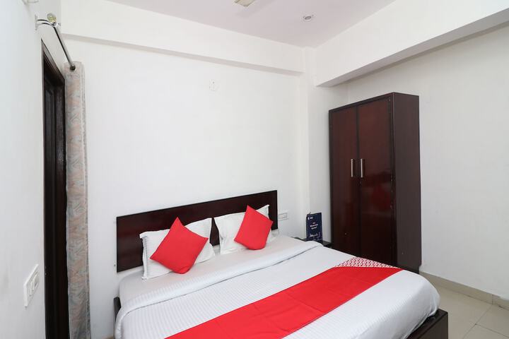 Room 18 of 22