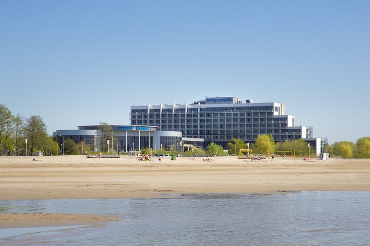 Hotel 52 of 54