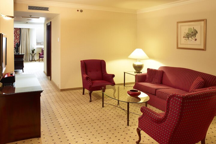 Room 49 of 122