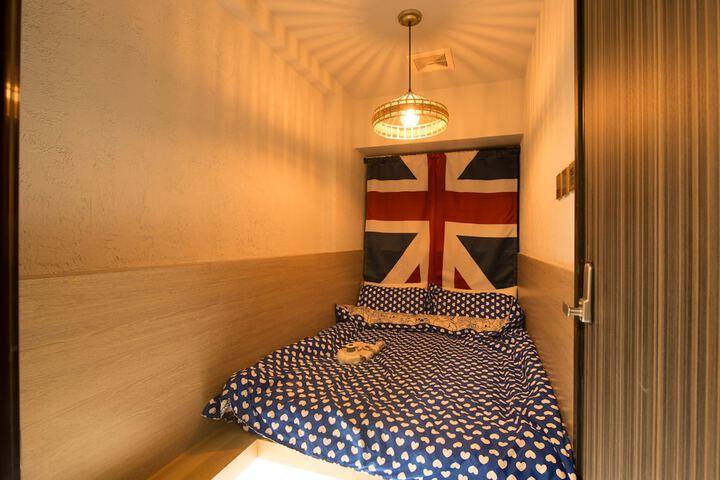 Room 11 of 58