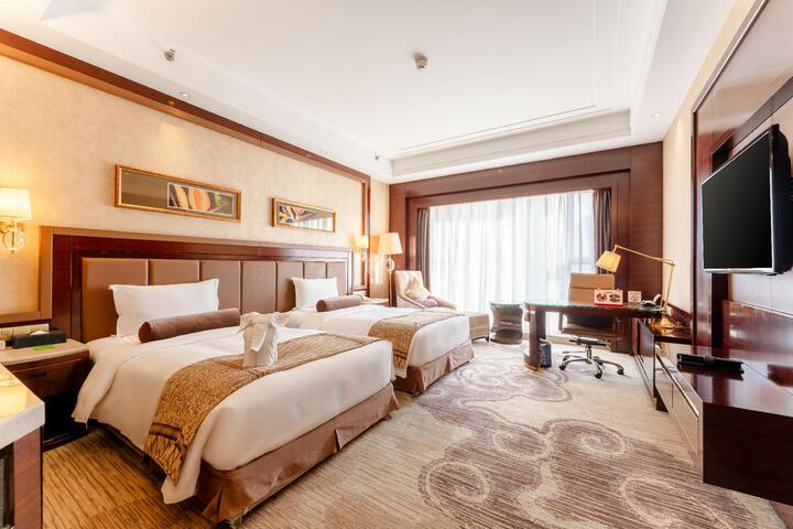 Room 18 of 49