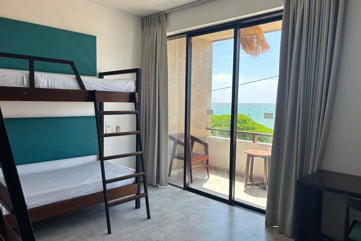 Room 3 of 11